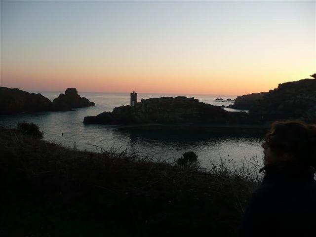 p1000758